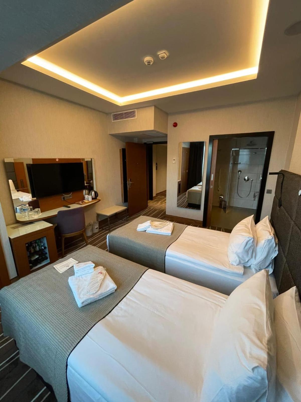 Cihangir Hotel Bosphorus Isztambul Kültér fotó